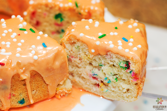 vegan_birthday_confetti_cake_5596@013x